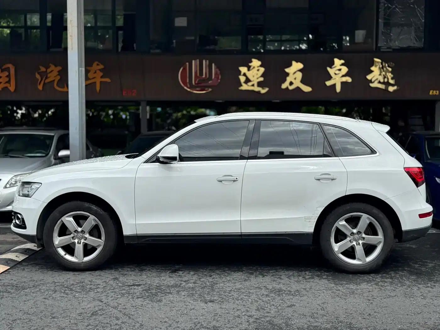 Audi Q5 2016 40 TFSI Technology Edition — миниатюра 3