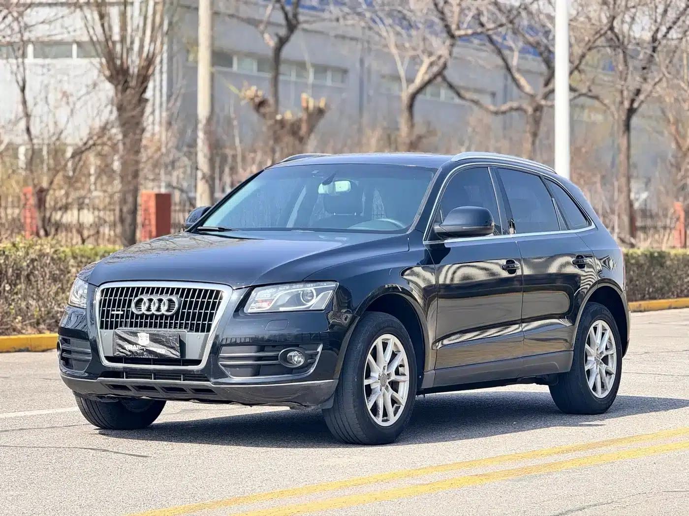 Audi Q5 2011 2.0TFSI Comfort — миниатюра 1