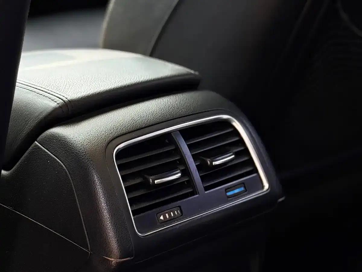 Audi Q5 2011 2.0TFSI Comfort — миниатюра 18