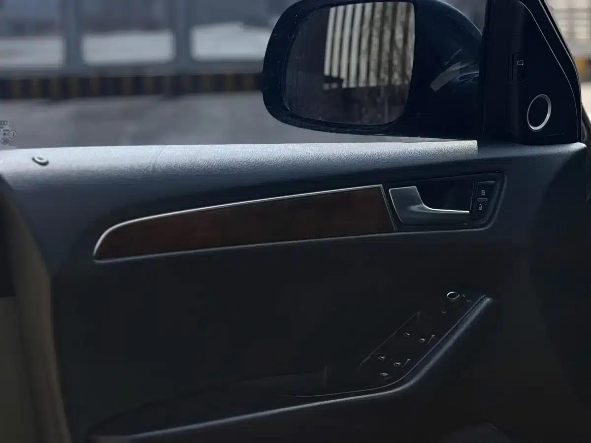 Audi Q5 2011 2.0TFSI Comfort — миниатюра 9