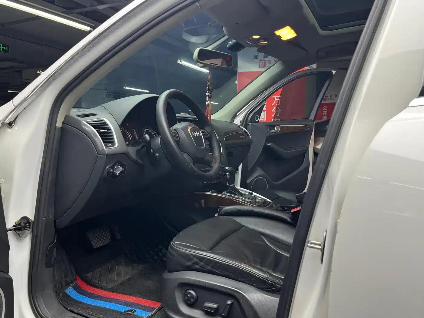 2010 Audi Q5 Imported Model 2.0TFSI Sport Edition — миниатюра 13