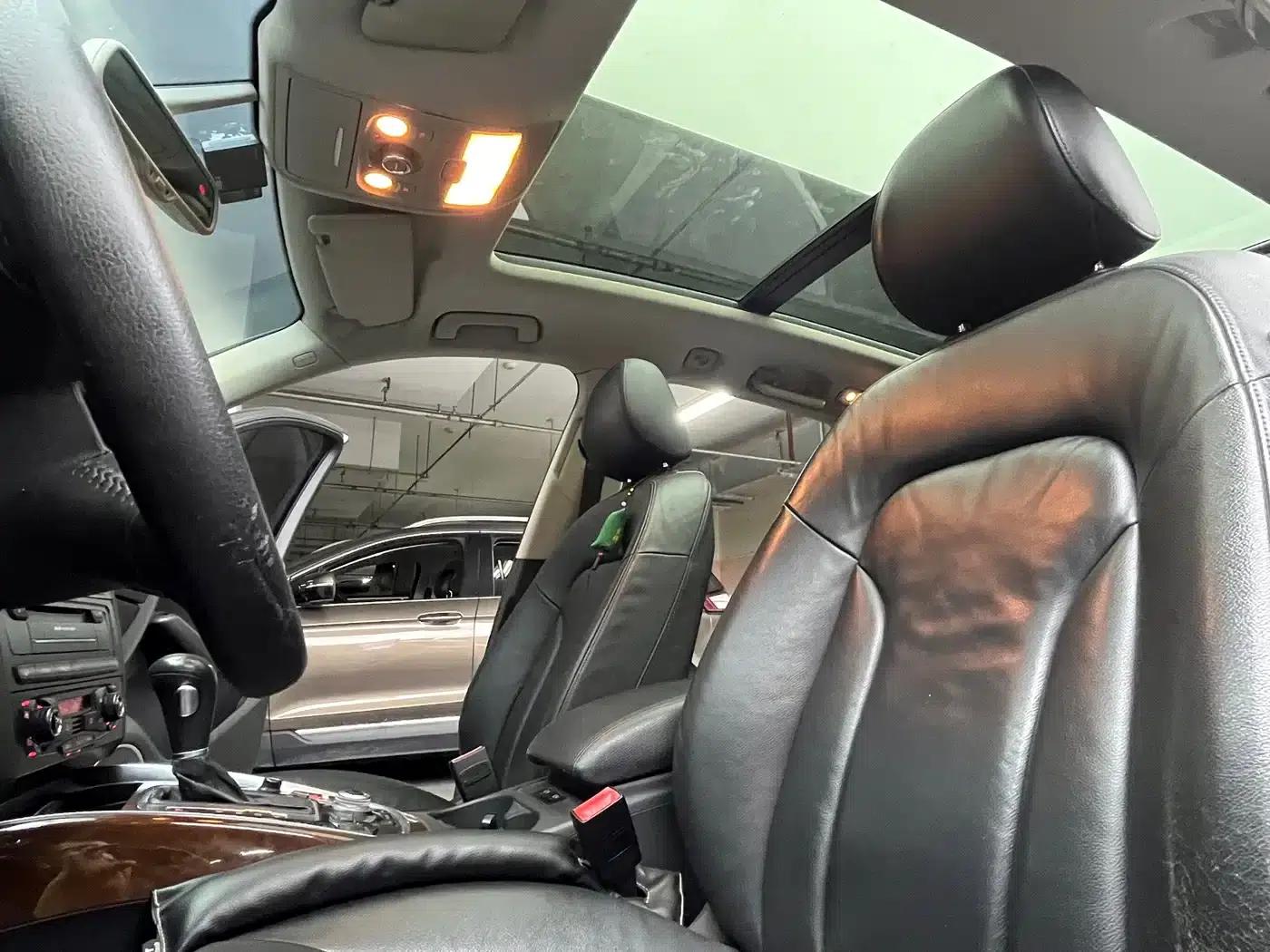 2010 Audi Q5 Imported Model 2.0TFSI Sport Edition — миниатюра 16