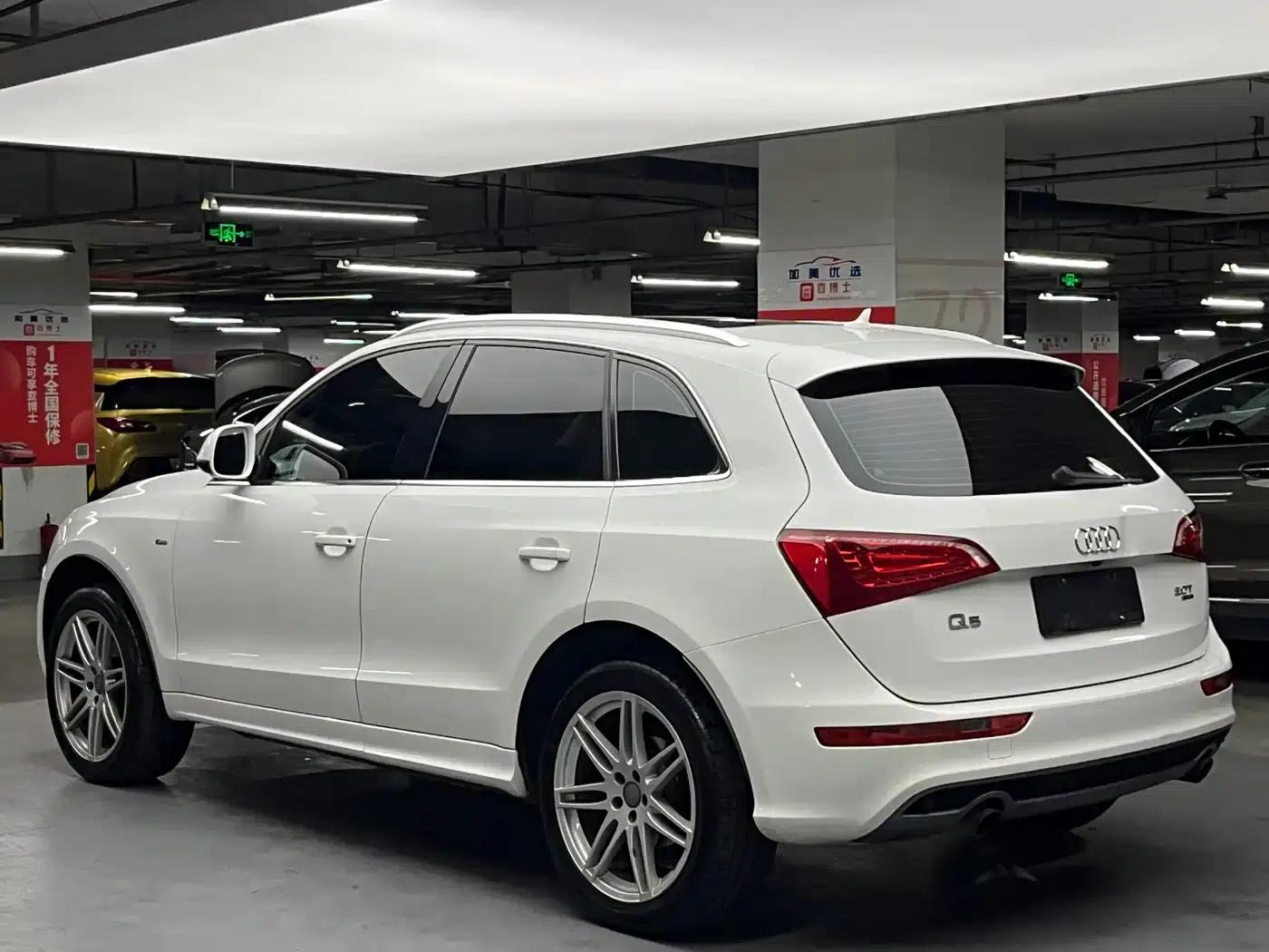 2010 Audi Q5 Imported Model 2.0TFSI Sport Edition — миниатюра 5