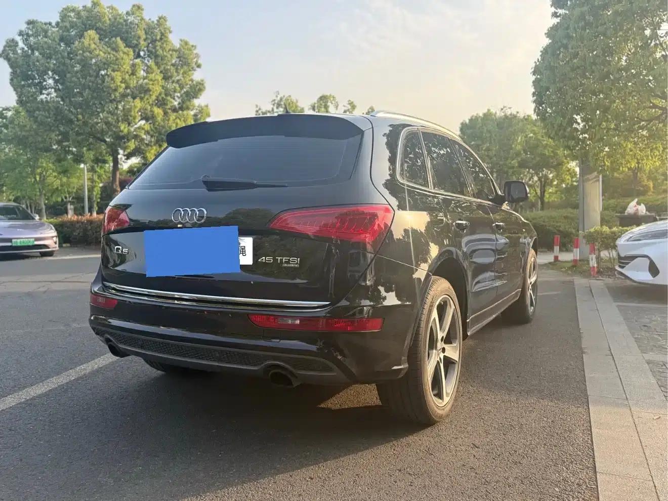 2013 Audi Q5 Imported Model 45 TFSI quattro Sport — миниатюра 5
