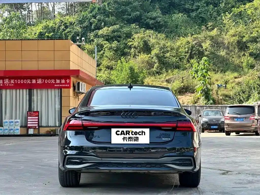 2024 Audi A7L 45 TFSI quattro Black Edition — миниатюра 6