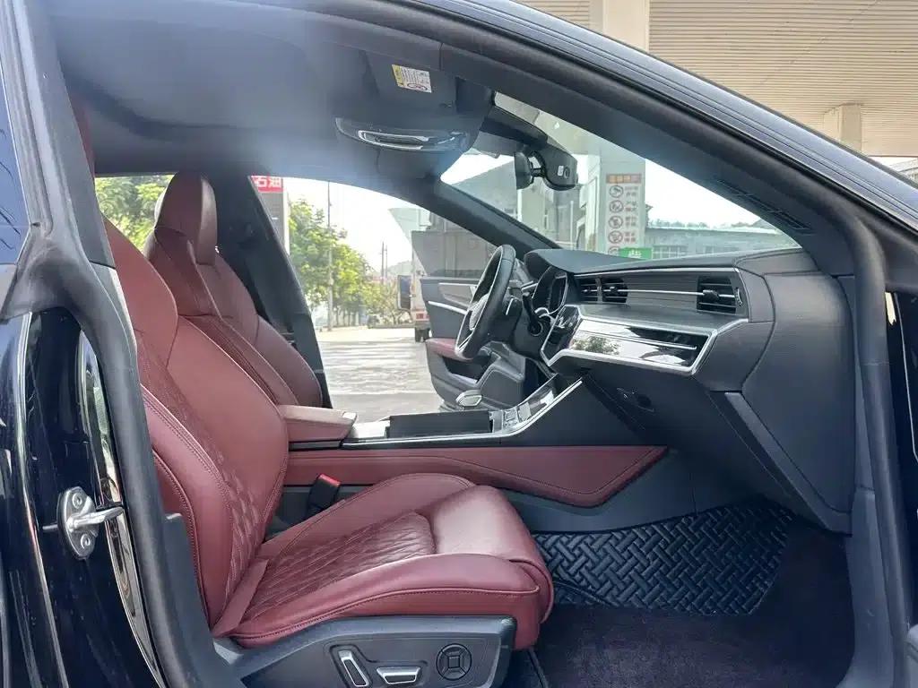 2024 Audi A7L 45 TFSI quattro Black Edition — миниатюра 9