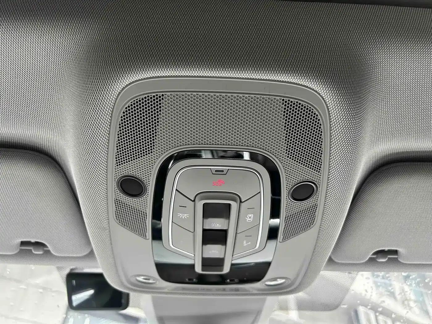 Audi A7L 2022 45 TFSI S-line Dream New Generation Edition — миниатюра 8