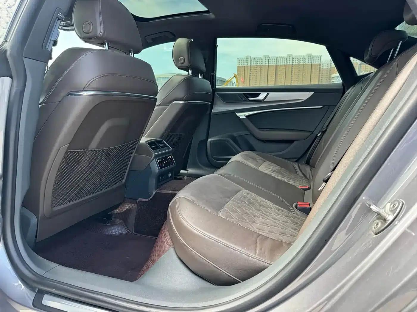 Audi A7L 2022 45 TFSI quattro S-line Wind Knight — миниатюра 13