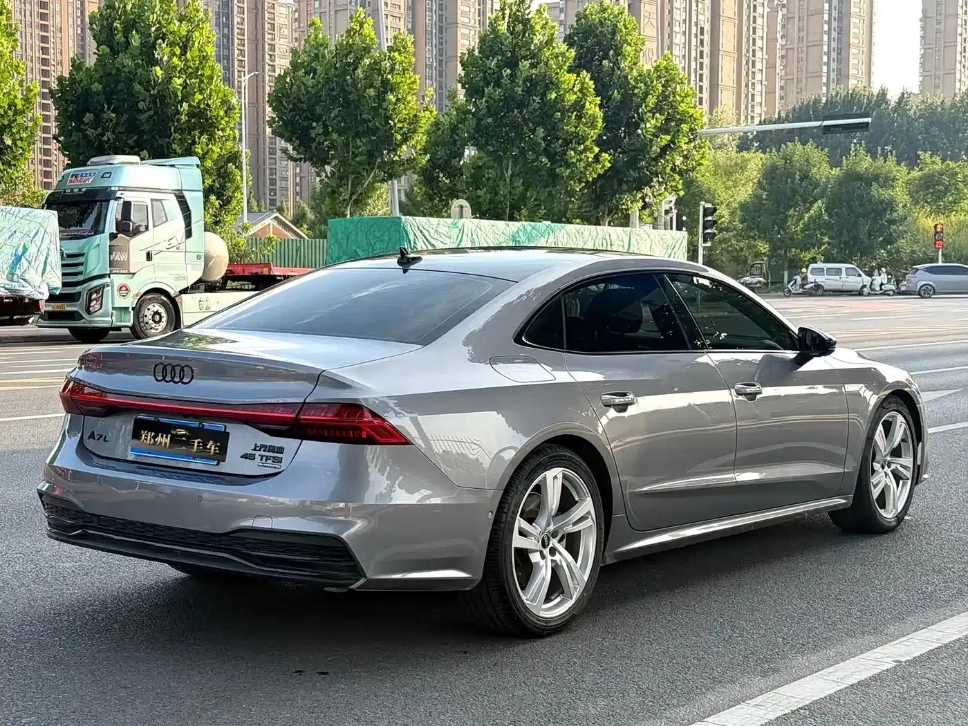 Audi A7L 2022 45 TFSI quattro S-line Wind Knight — миниатюра 18