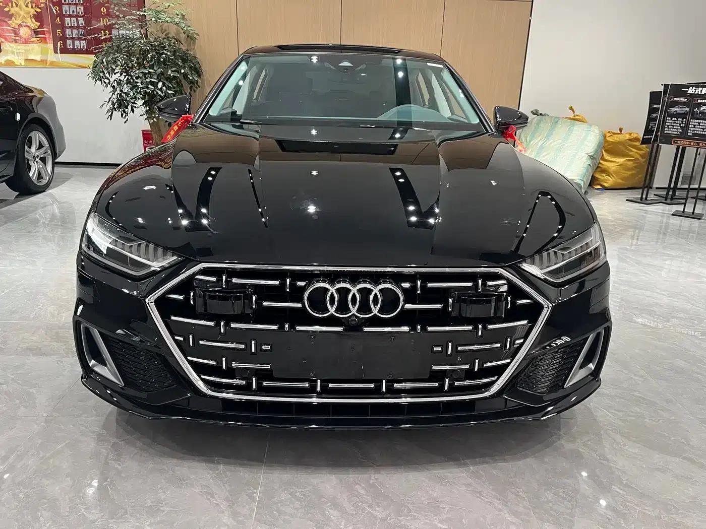 Audi A7L 2024 45TFSI S-line Dream Edition Crystal Package — миниатюра 2