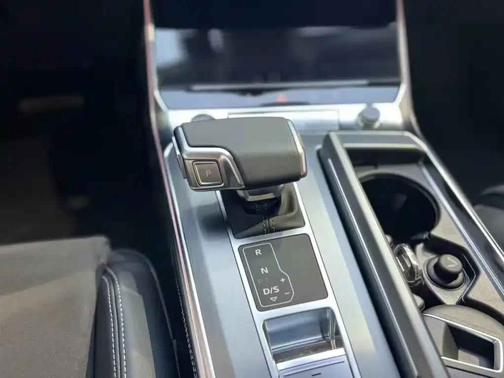 Audi A7L 2024 45 TFSI Luxury — миниатюра 19