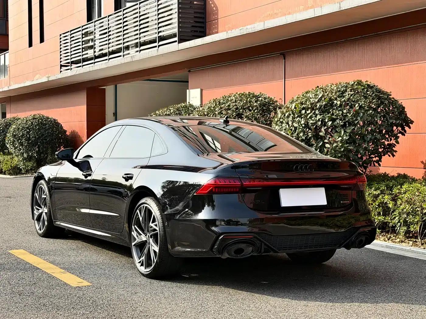 Audi A7L 2024 45 TFSI quattro S-line Black Knight Edition — миниатюра 13