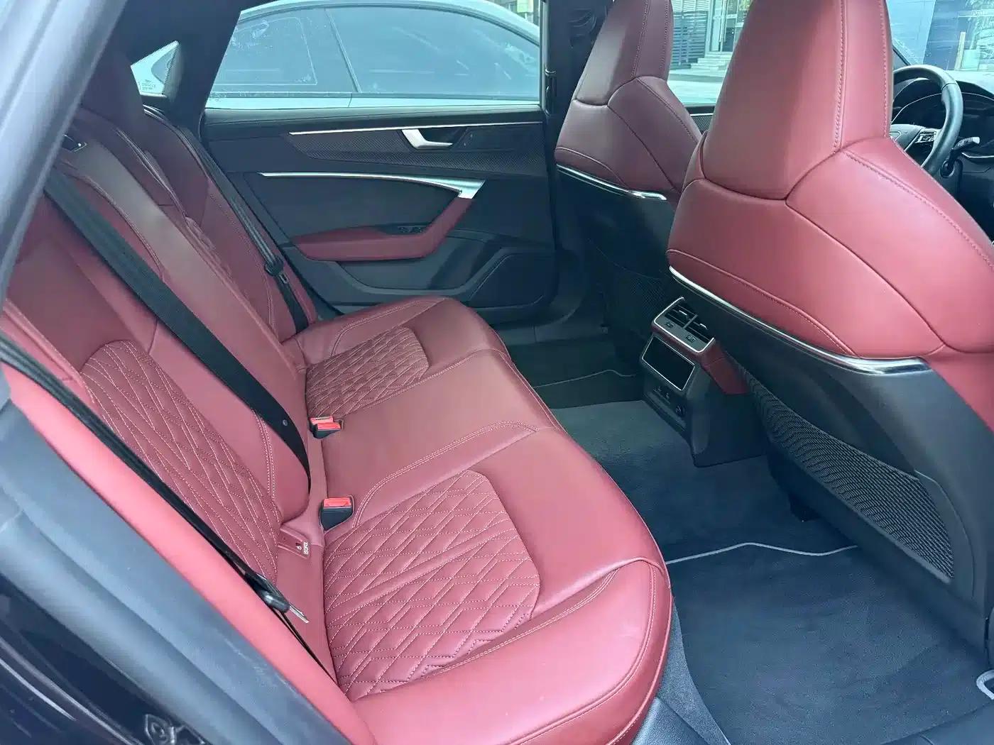 Audi A7L 2023 45 TFSI quattro S-line Black Knight Edition — миниатюра 13