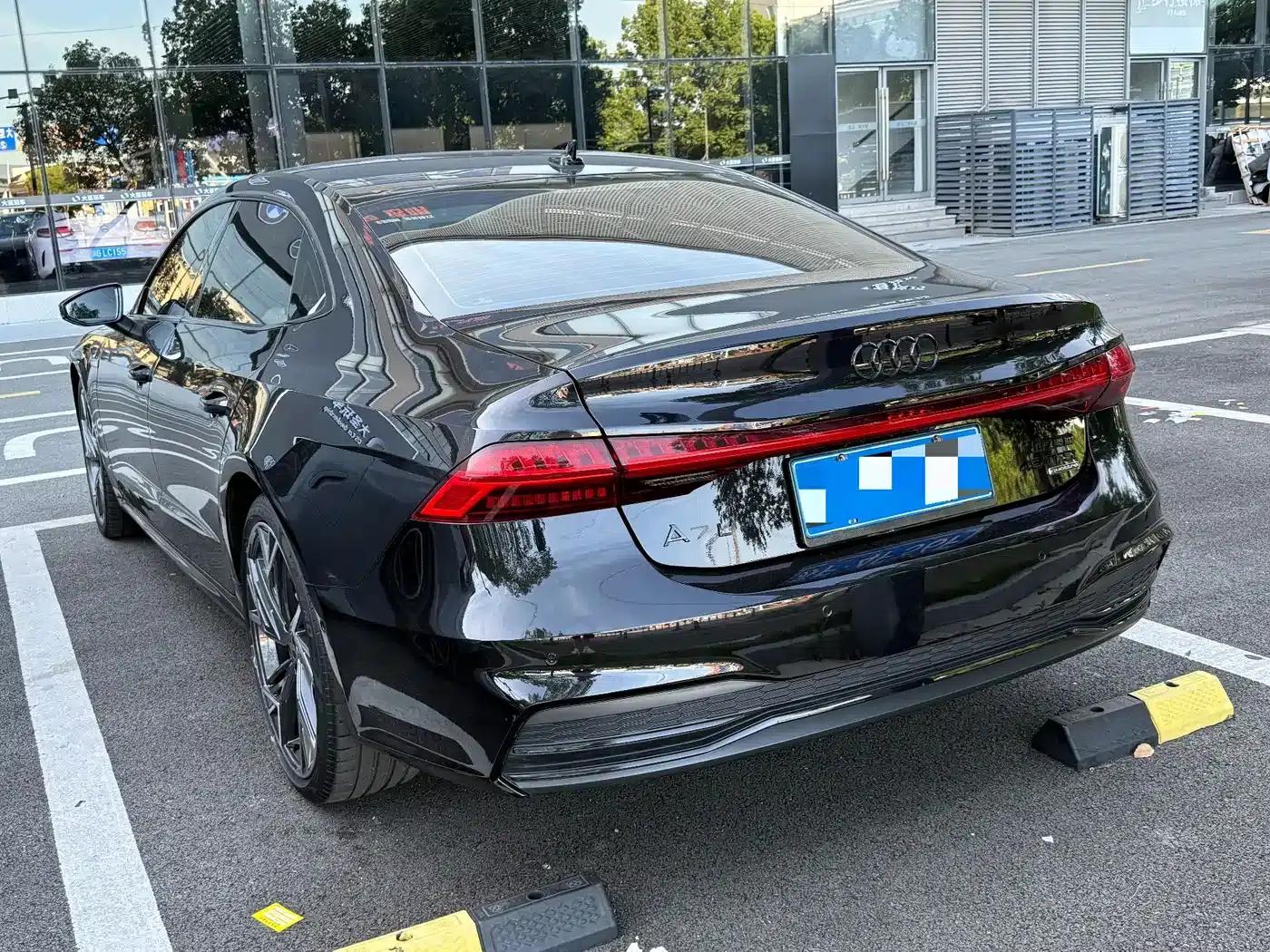 Audi A7L 2023 45 TFSI quattro S-line Black Knight Edition — миниатюра 20