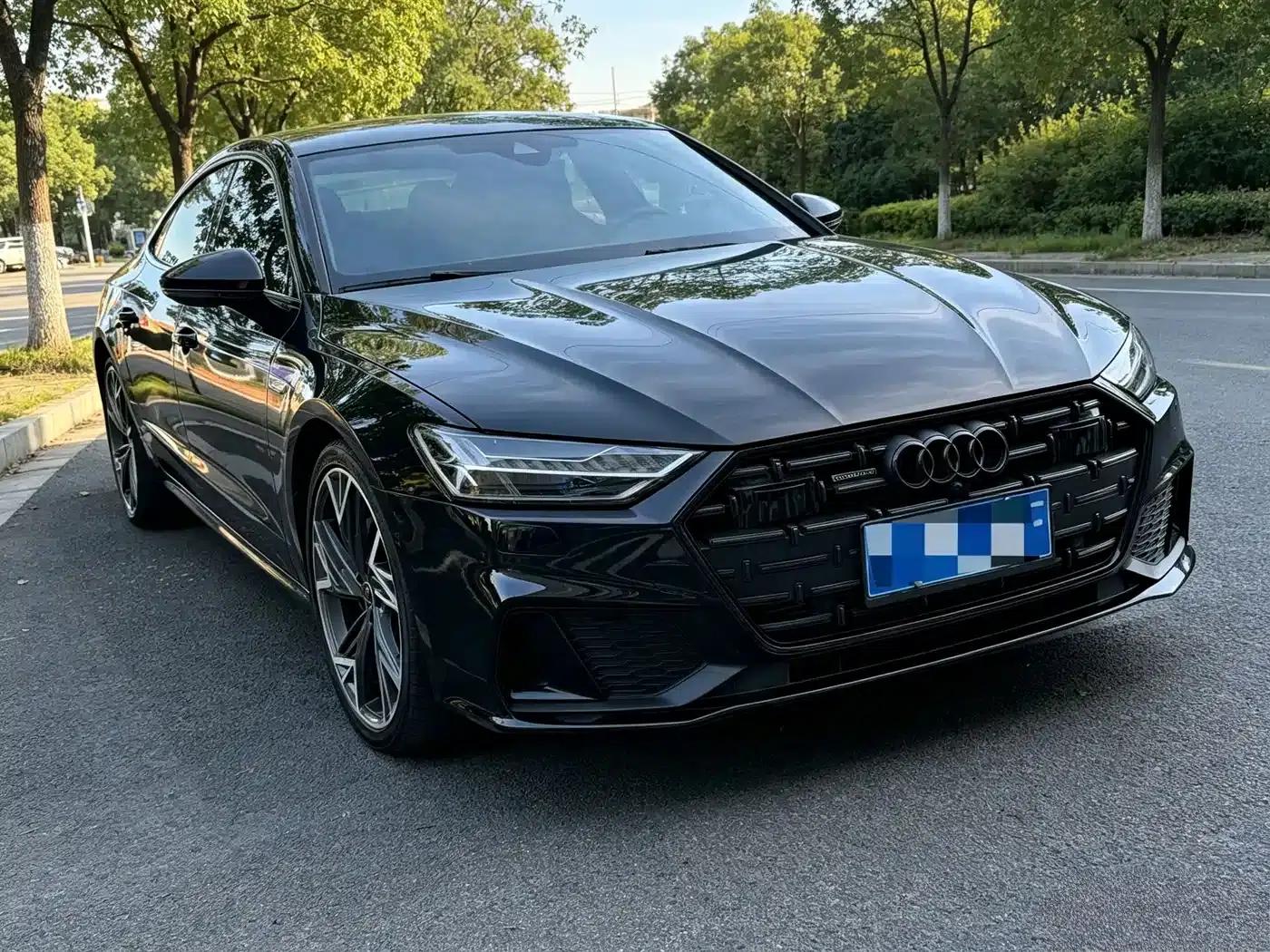 Audi A7L 2023 45 TFSI quattro S-line Black Knight Edition — миниатюра 3