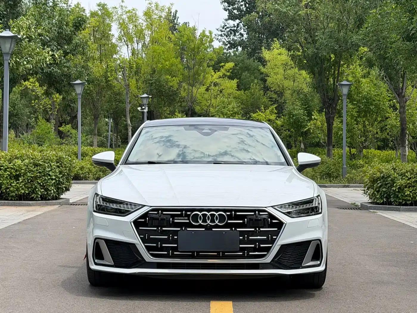 Audi A7L 2024 45 TFSI quattro Luxury Edition — миниатюра 2