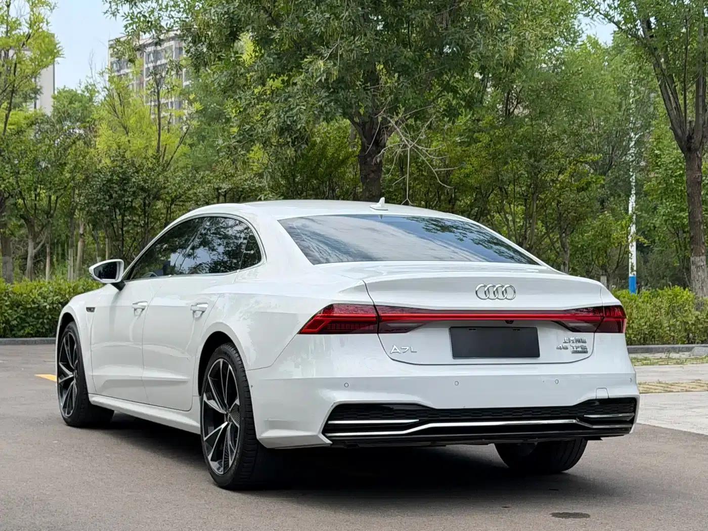 Audi A7L 2024 45 TFSI quattro Luxury Edition — миниатюра 4