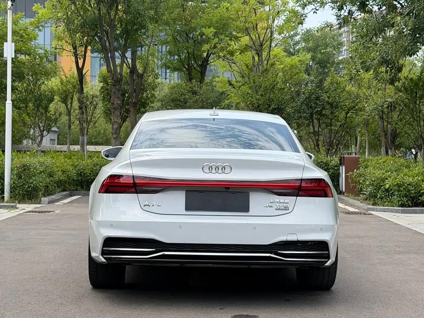 Audi A7L 2024 45 TFSI quattro Luxury Edition — миниатюра 5