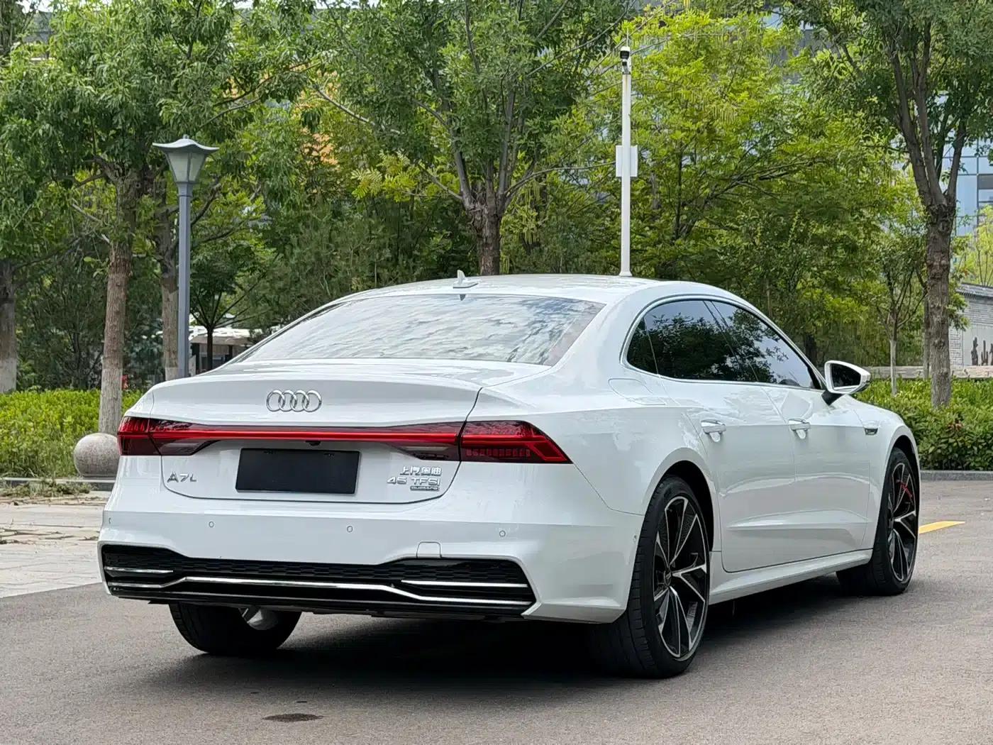 Audi A7L 2024 45 TFSI quattro Luxury Edition — миниатюра 6
