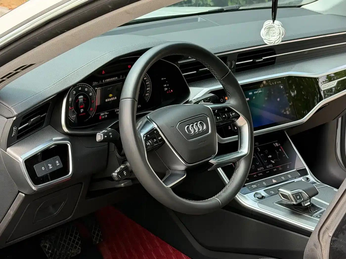 Audi A7L 2024 45 TFSI quattro Luxury Edition — миниатюра 8