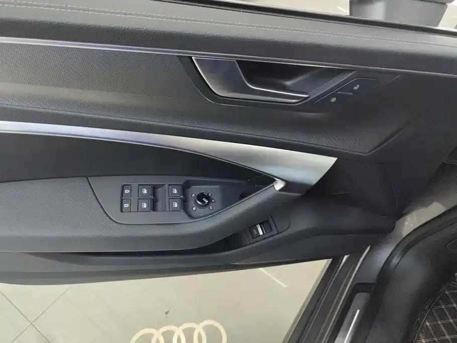 Audi A7L 2022 45 TFSI S-line Dream New Generation Edition — миниатюра 7