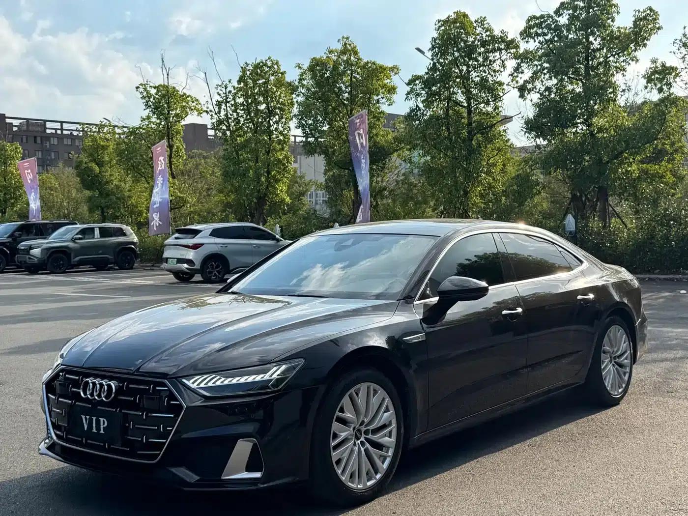 Audi A7L 2022 45 TFSI S-line Dream Youth Edition — миниатюра 1