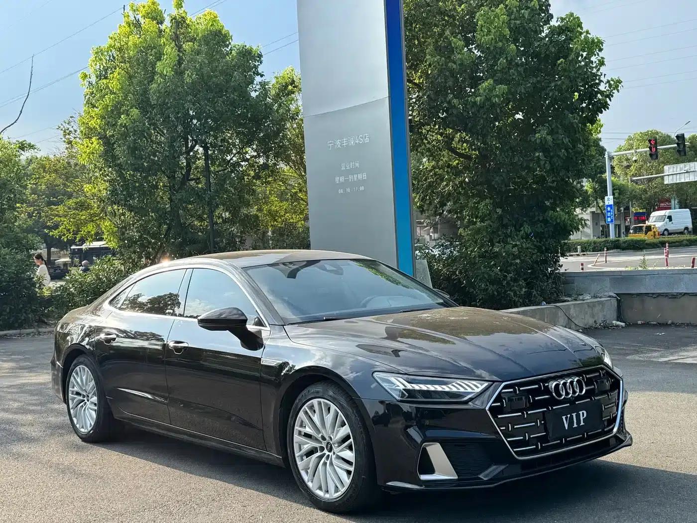 Audi A7L 2022 45 TFSI S-line Dream Youth Edition — миниатюра 3