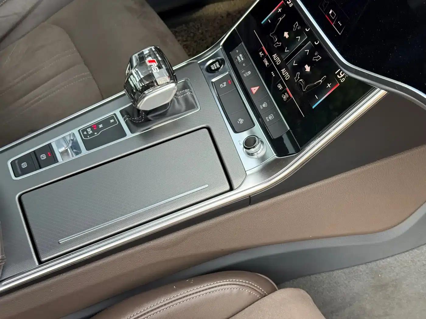 Audi A7L 2022 45 TFSI S-line Dream Youth Edition — миниатюра 22