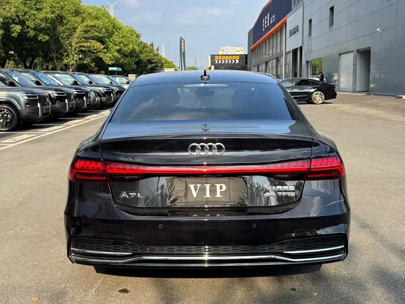 Audi A7L 2022 45 TFSI S-line Dream Youth Edition — миниатюра 24