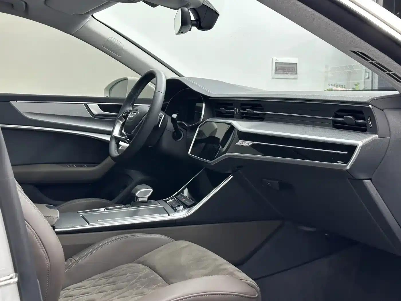Audi A7L 2024 45TFSI quattro S-line (High-end) Crystal Package — миниатюра 15