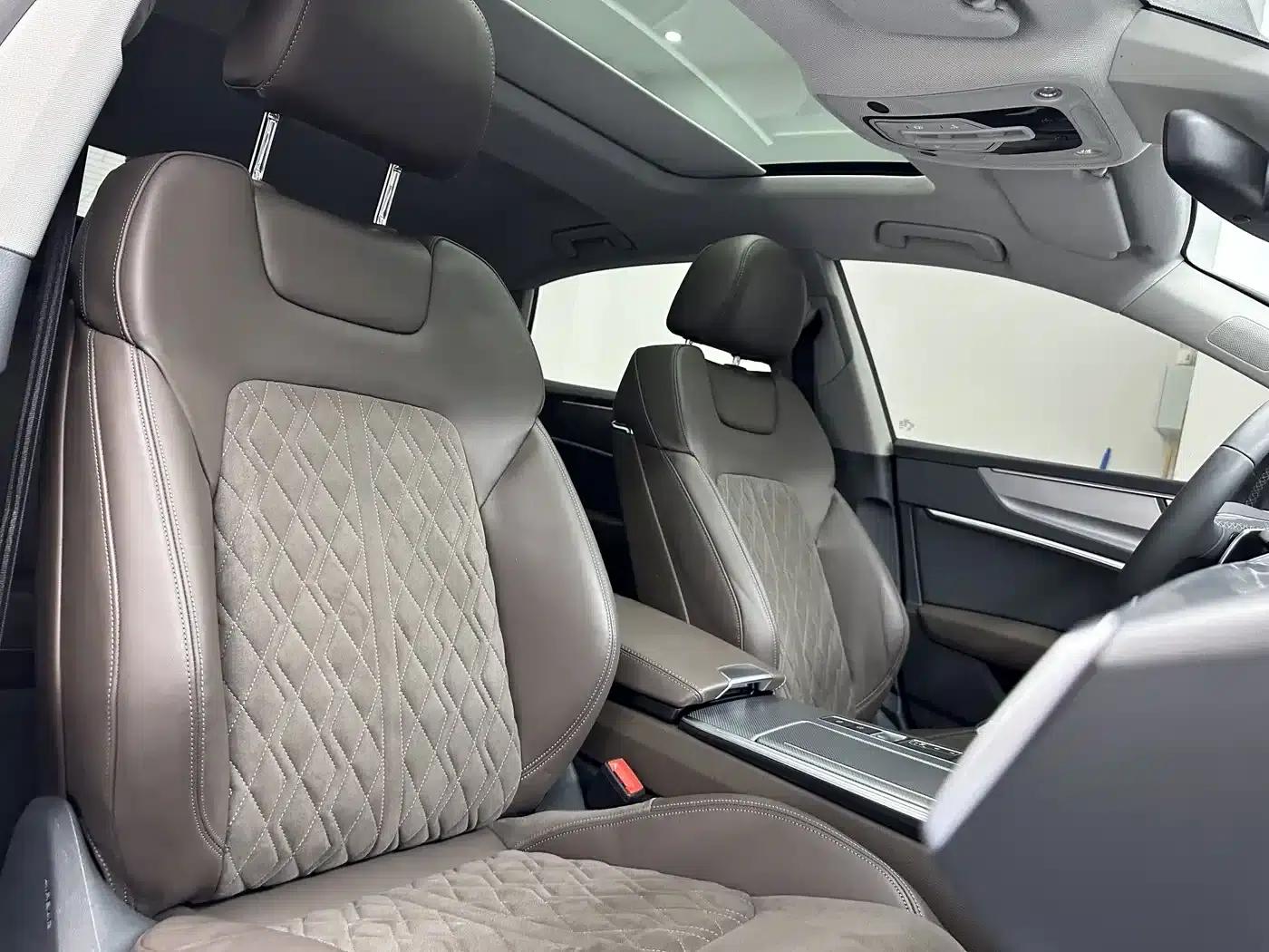 Audi A7L 2024 45TFSI quattro S-line (High-end) Crystal Package — миниатюра 16