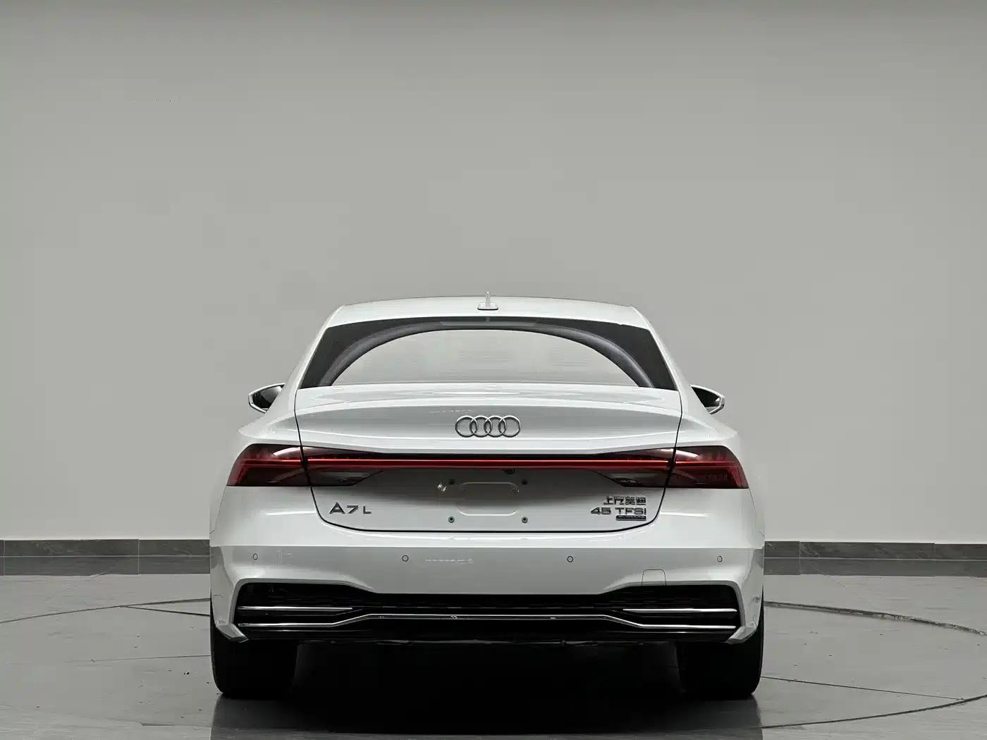 Audi A7L 2024 45TFSI quattro S-line (High-end) Crystal Package — миниатюра 7