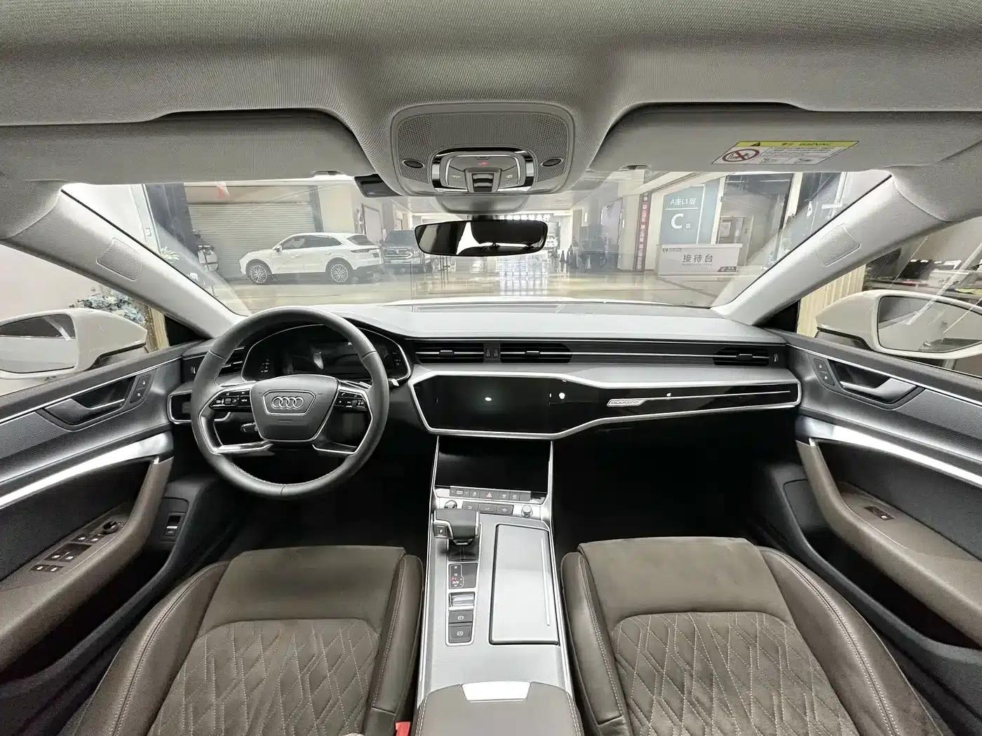 Audi A7L 2024 45TFSI quattro S-line (High-end) Crystal Package — миниатюра 9