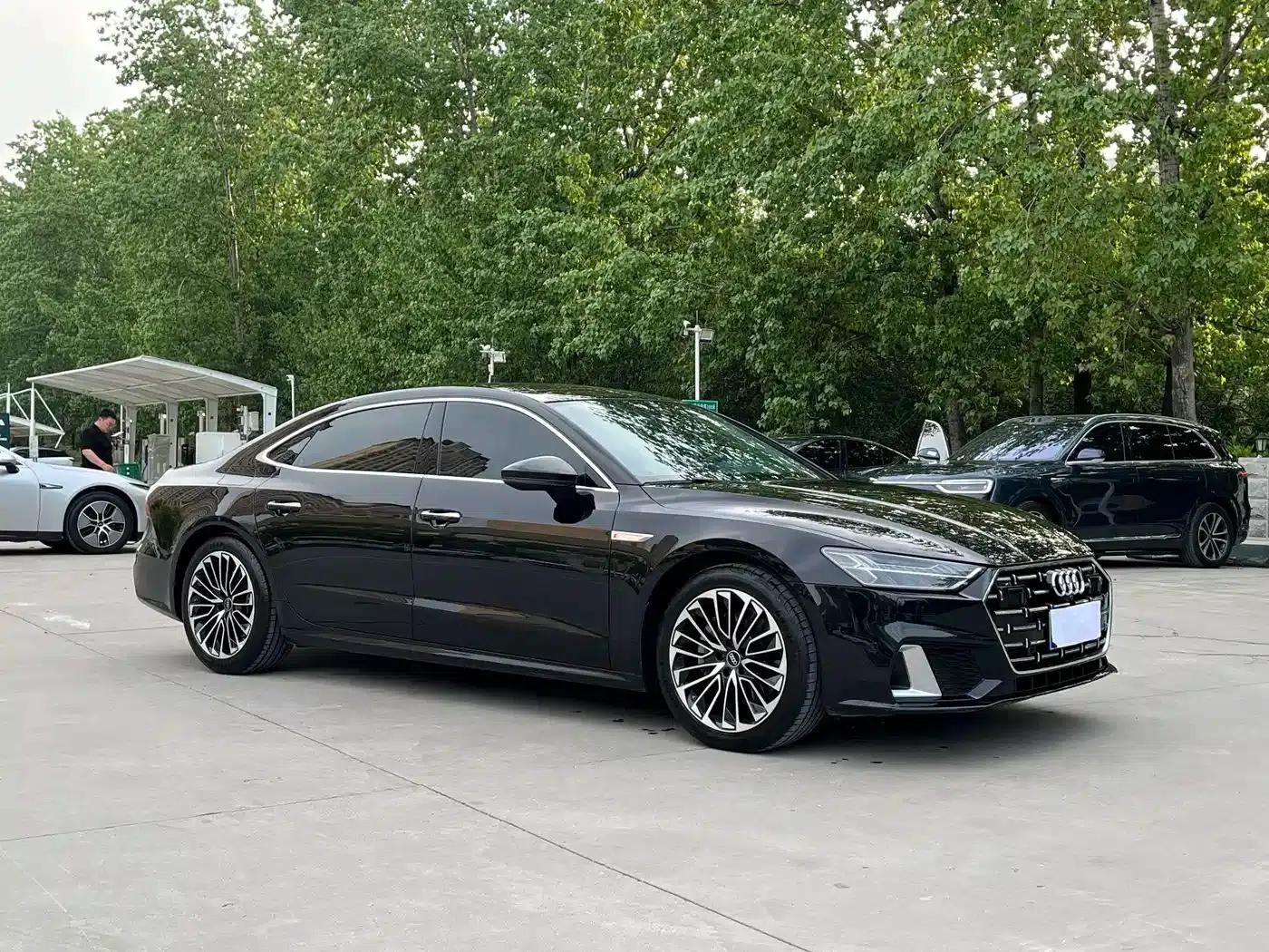 Audi A7L 2024 45TFSI S-line Dream Edition Crystal Package — миниатюра 2