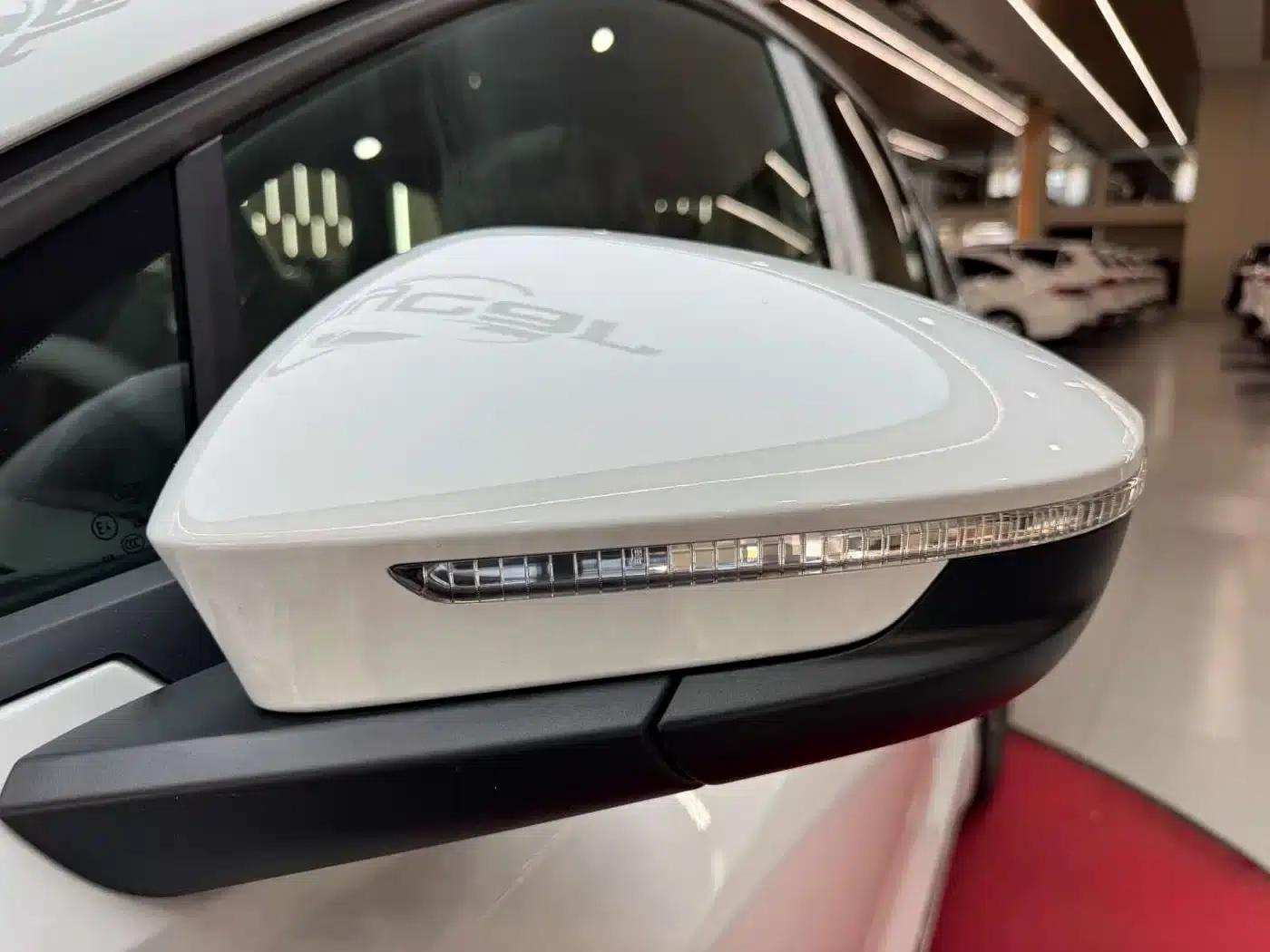 Audi Q4 e-tron 2024 Model 40 e-tron Adventure Edition — миниатюра 29