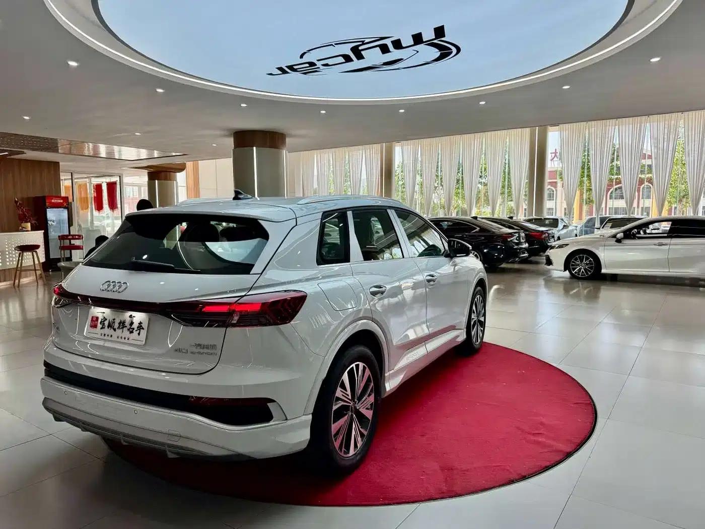 Audi Q4 e-tron 2024 Model 40 e-tron Adventure Edition — миниатюра 4