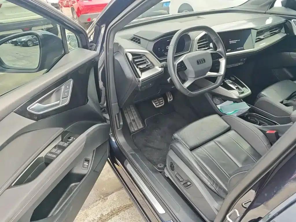 Audi Q4 e-tron 2023 Model 40 e-tron Adventure Edition — миниатюра 16
