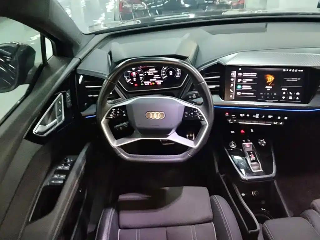Audi Q4 e-tron 2023 Model 40 e-tron Trailblazer Night Edition — миниатюра 11