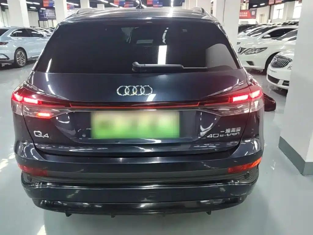 Audi Q4 e-tron 2023 Model 40 e-tron Trailblazer Night Edition — миниатюра 6