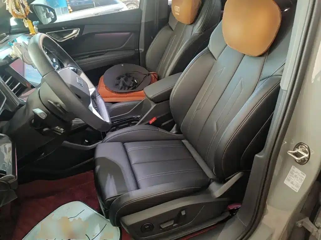 Audi Q4 e-tron 2023 Model 40 e-tron Trailblazer — миниатюра 15