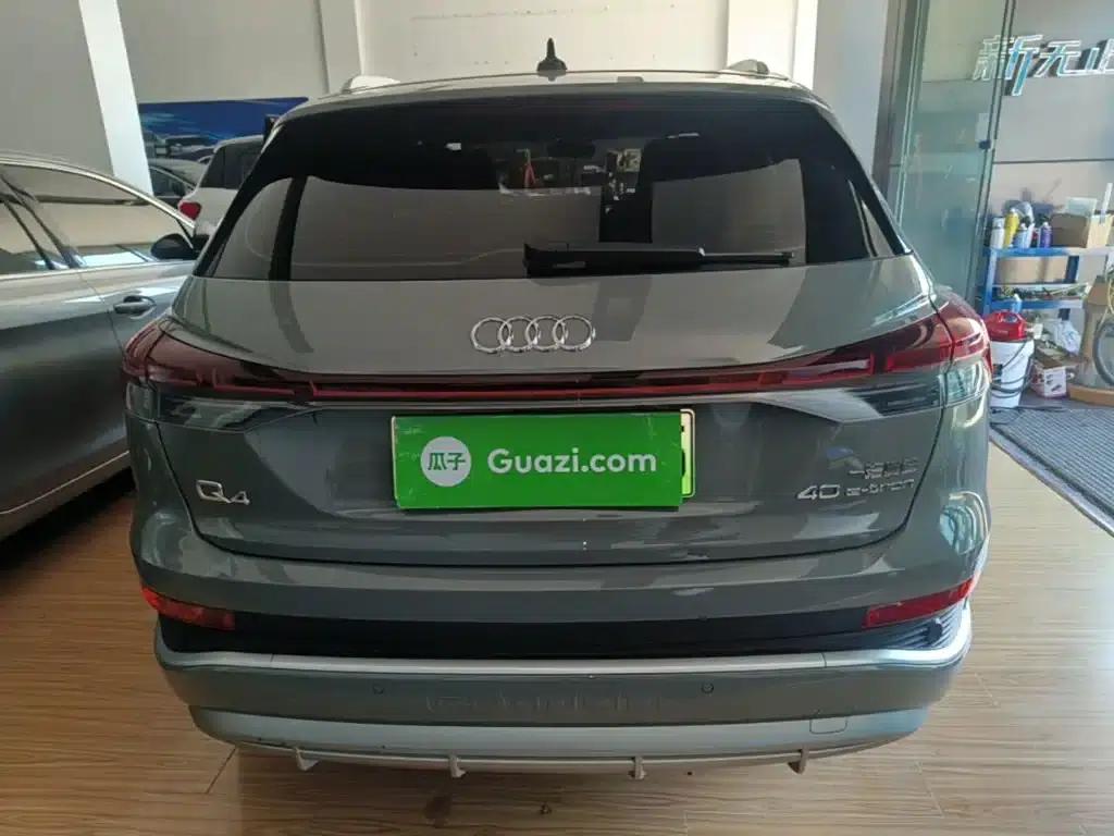 Audi Q4 e-tron 2023 Model 40 e-tron Trailblazer — миниатюра 6