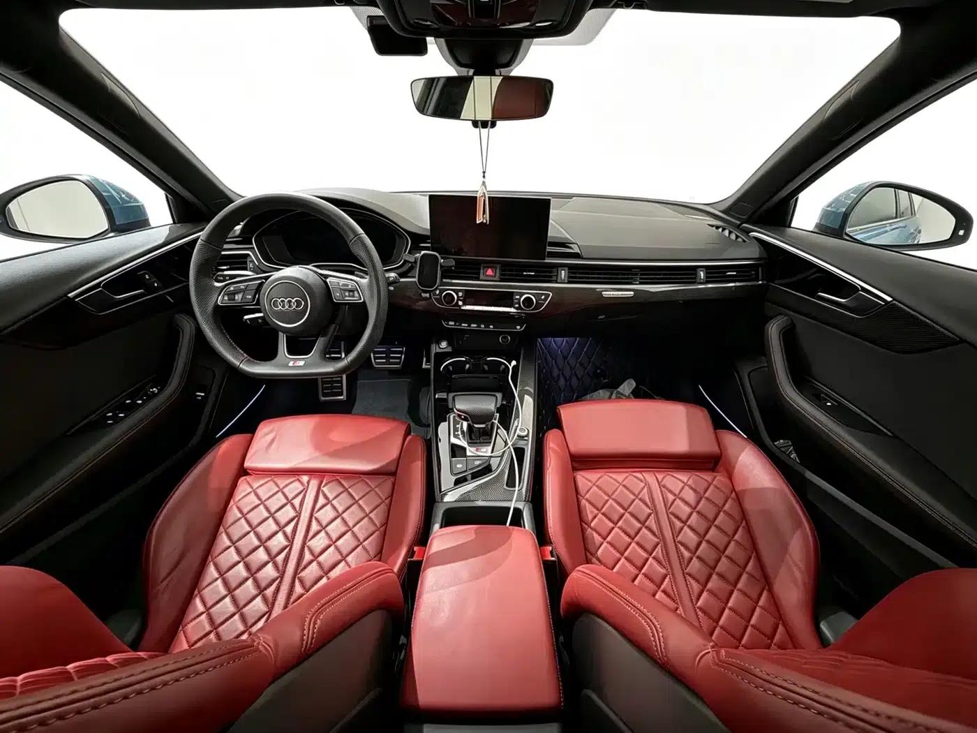 2023 Audi S4 Avant 3.0TFSI — миниатюра 5