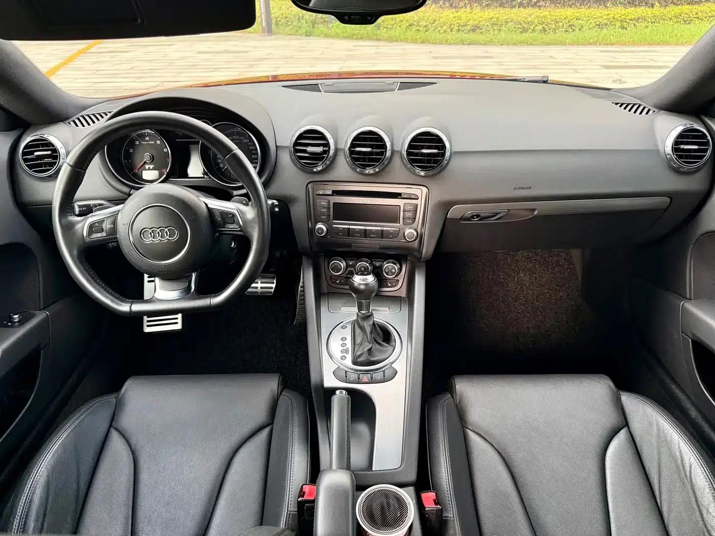 Audi TT 2014 TT Coupe 45 TFSI Comfortline — миниатюра 13