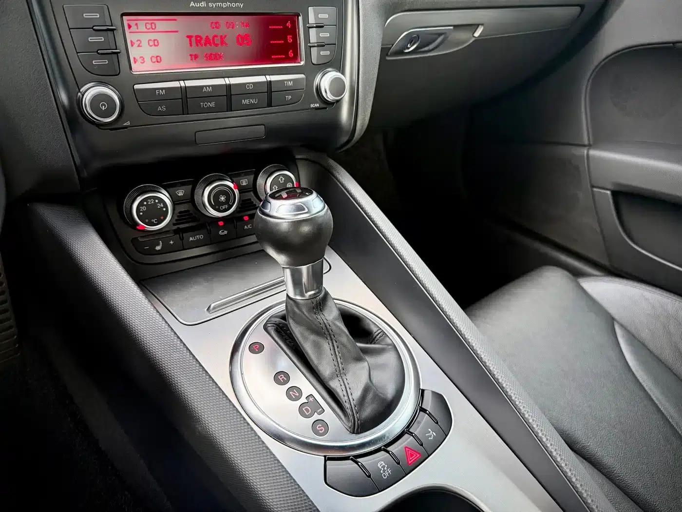 Audi TT 2014 TT Coupe 45 TFSI Comfortline — миниатюра 16