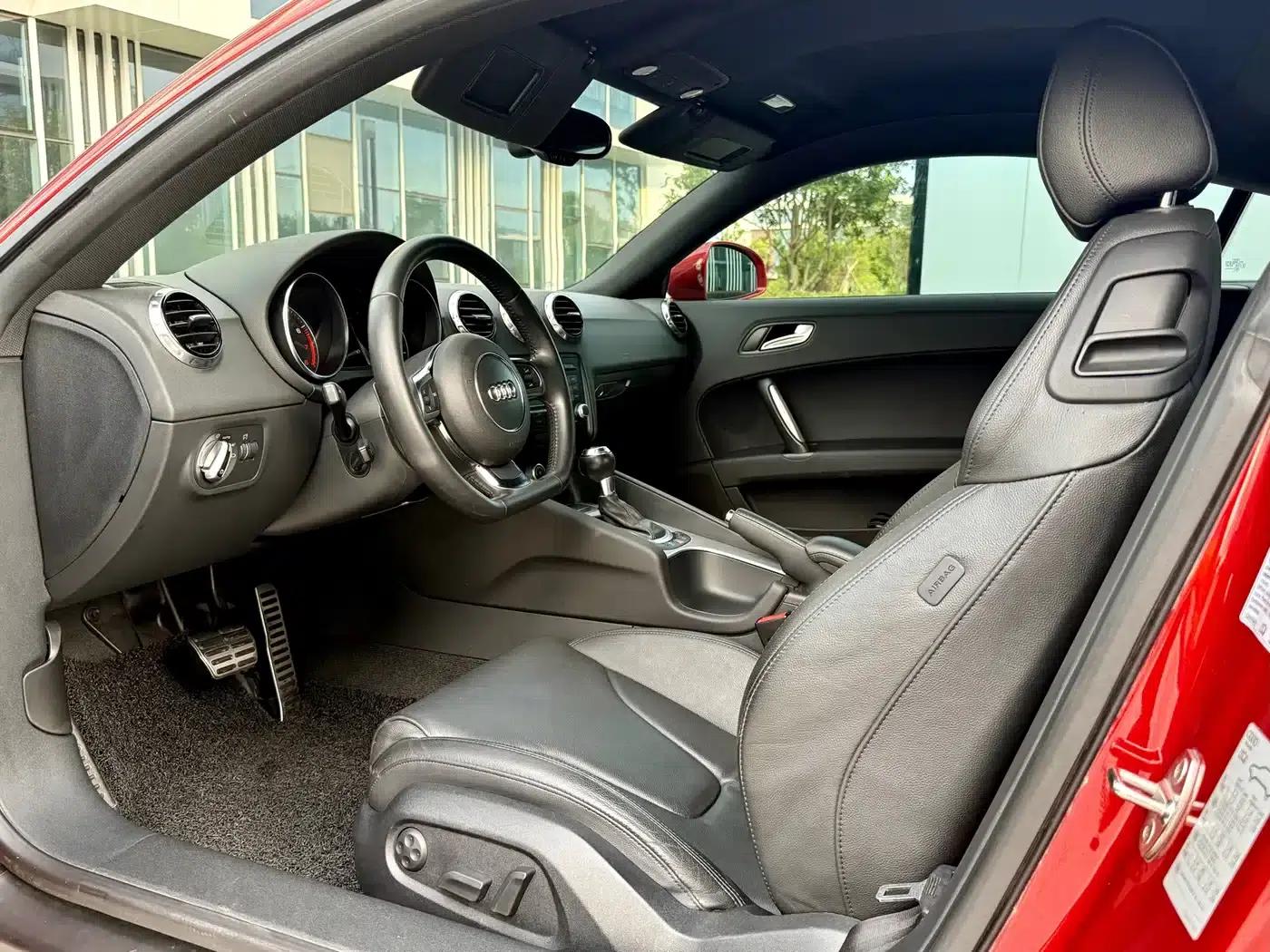 Audi TT 2014 TT Coupe 45 TFSI Comfortline — миниатюра 10