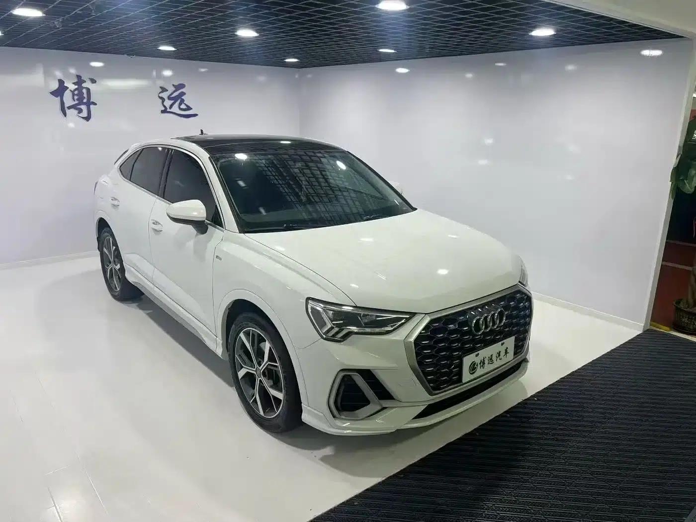Audi Q3 Sportback 2020 40 TFSI Fashion Edition — миниатюра 3