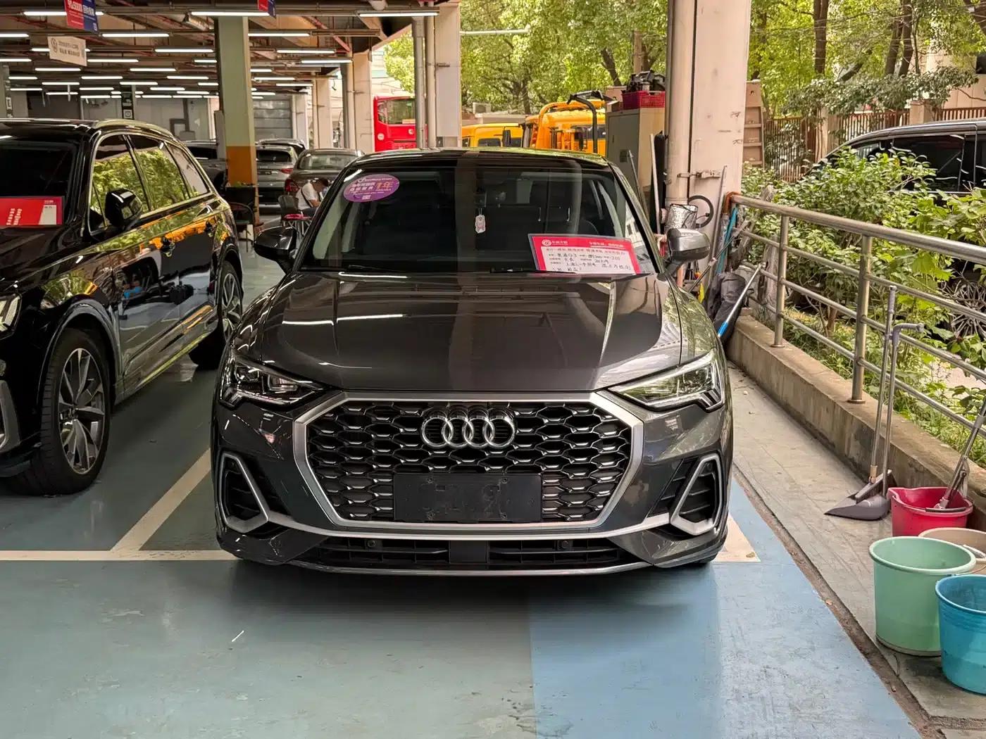 Audi Q3 Sportback 2020 35 TFSI Progressive — миниатюра 1