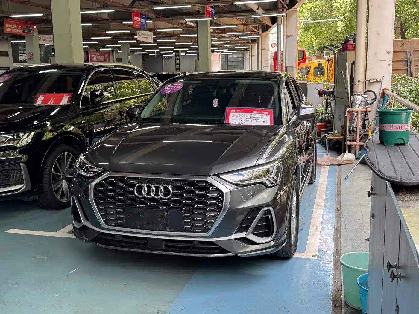 Audi Q3 Sportback 2020 35 TFSI Progressive — миниатюра 2