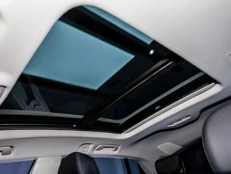 Audi Q8 2022 55 TFSI Luxury Dynamic — миниатюра 27