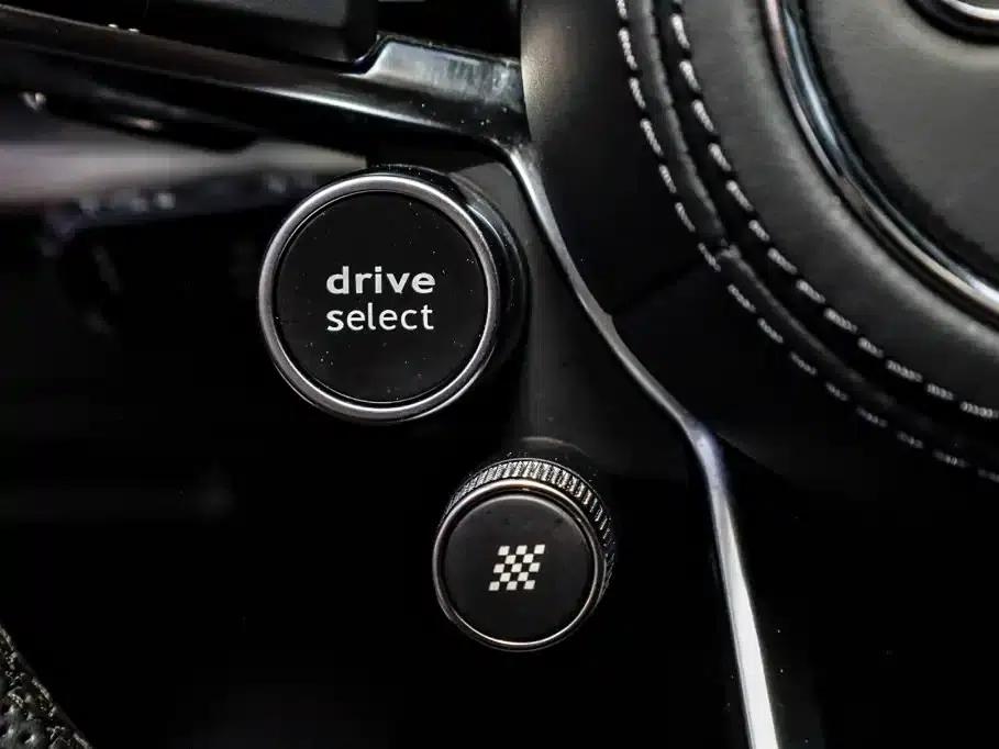 Audi Q8 2022 55 TFSI Luxury Dynamic — миниатюра 21